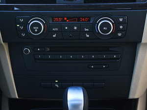 2012325i A {(dio)(ji)