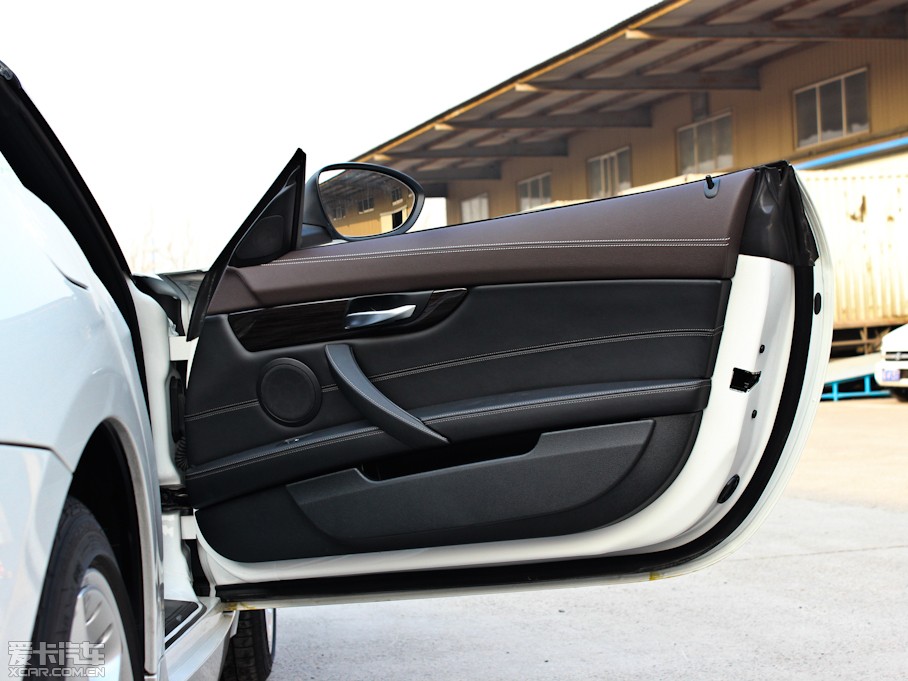 2012RZ4 sDrive20i ʮ