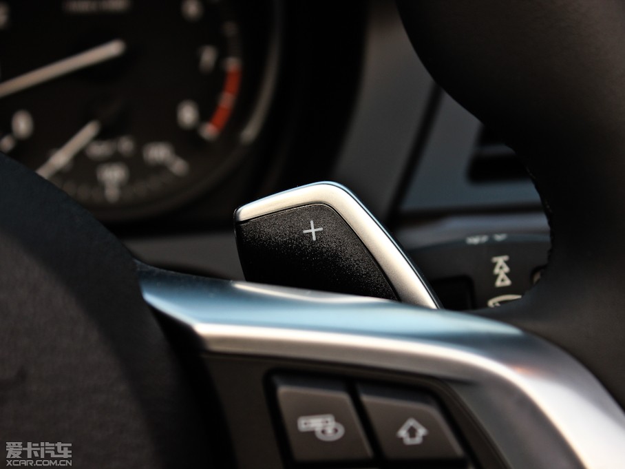 2012RZ4 sDrive20i ʮ