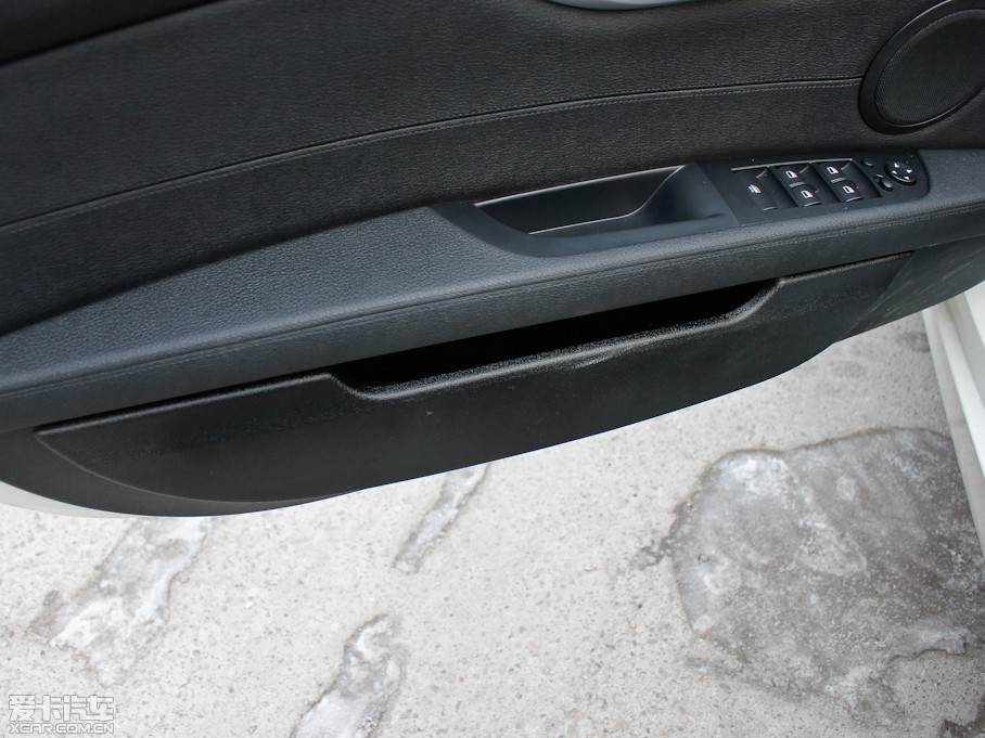 2012RZ4 sDrive28i IȰ