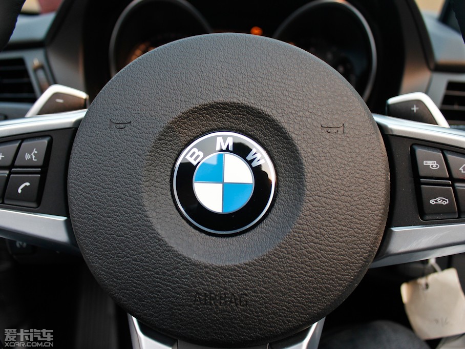 2012RZ4 sDrive28i IȰ