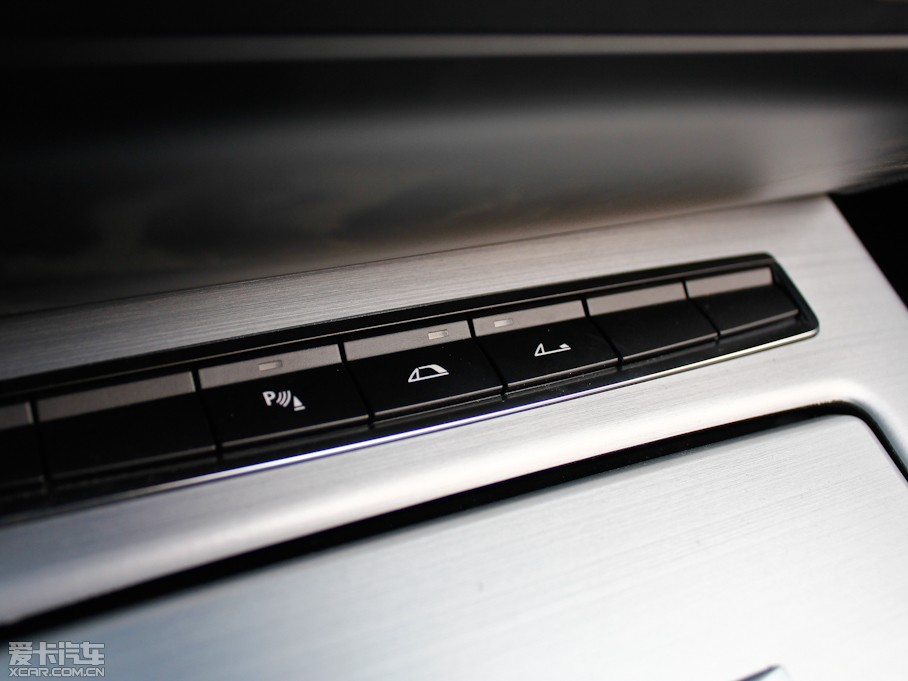 2012RZ4 sDrive28i I(lng)Ȱ