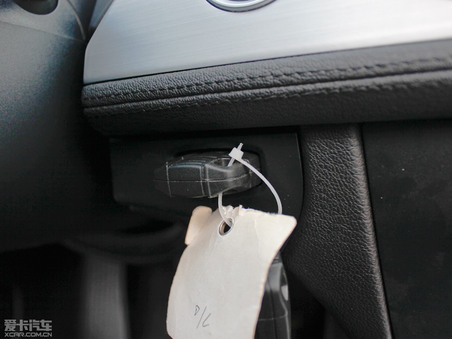 2012RZ4 sDrive28i IȰ