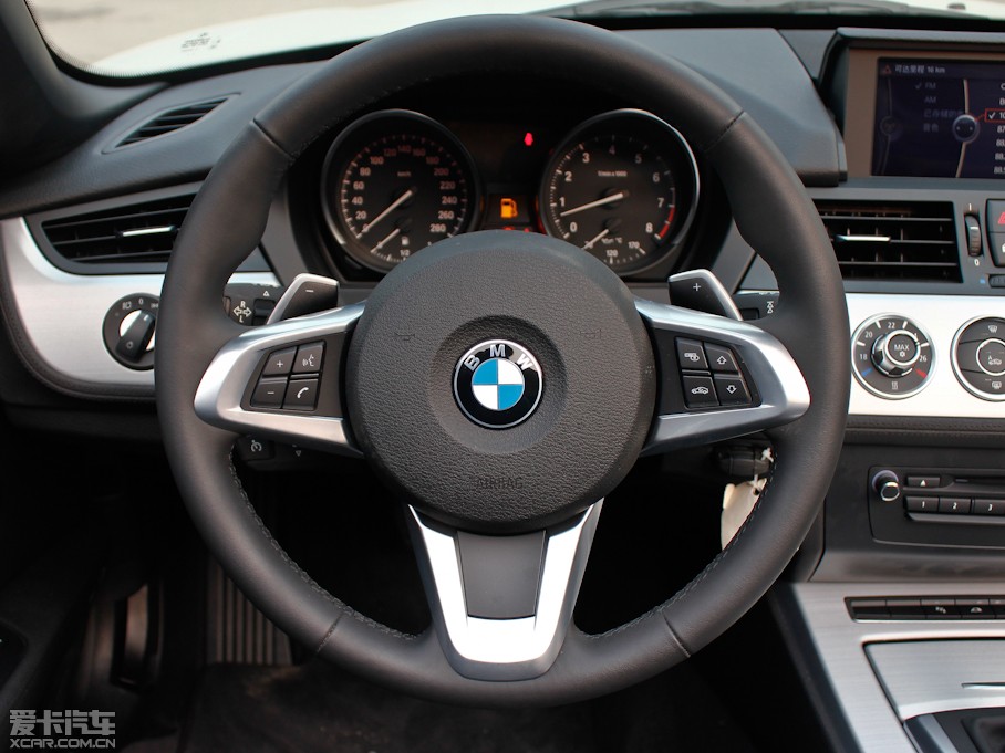 2012RZ4 sDrive28i IȰ