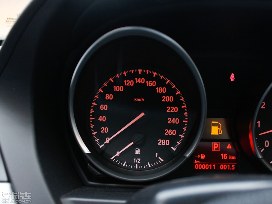 2012RZ4 sDrive28i IȰ