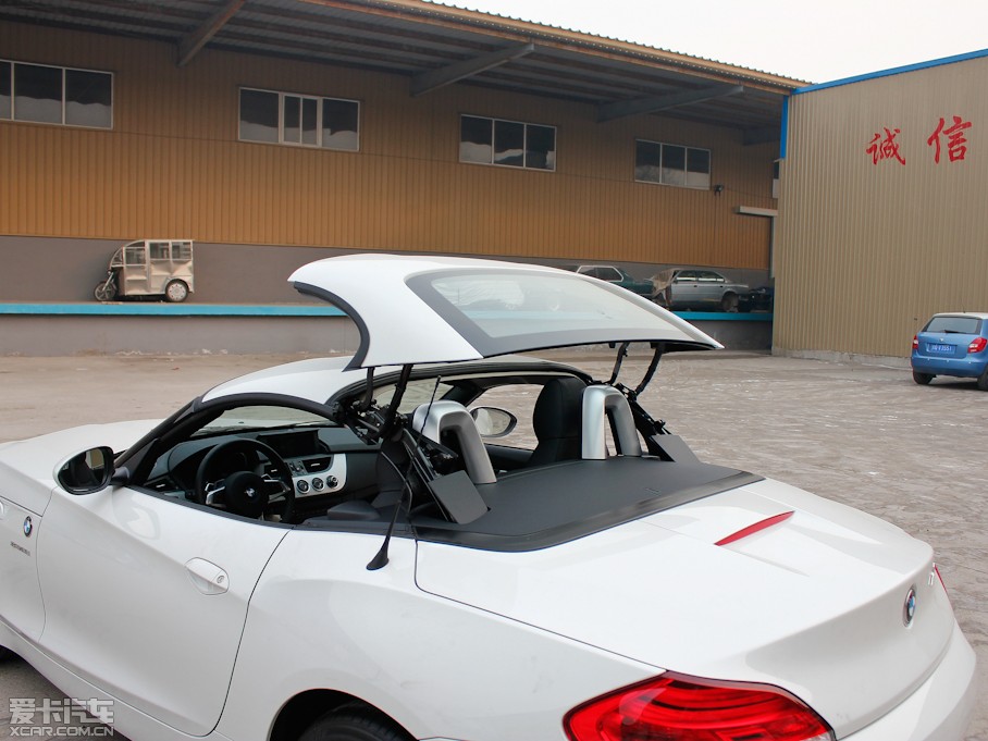 2012RZ4 sDrive28i IȰ