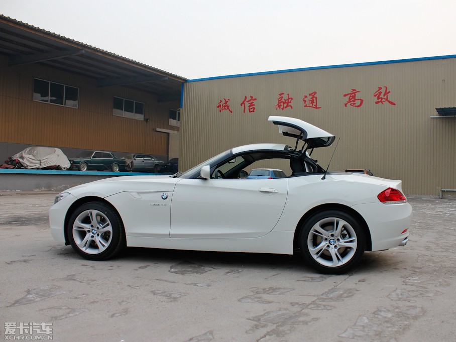 2012RZ4 sDrive28i IȰ