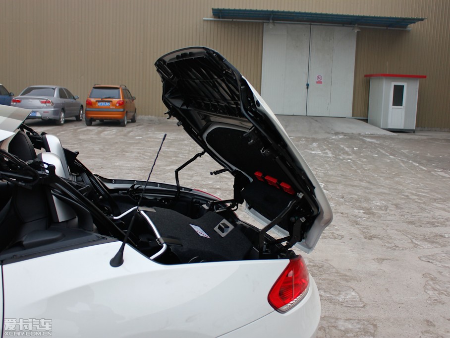 2012RZ4 sDrive28i IȰ