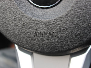 2012sDrive20i ʮ п؅^(q)