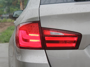 2012530i IȰ ^