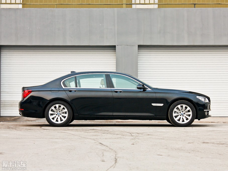2013R7ϵ 740Li A