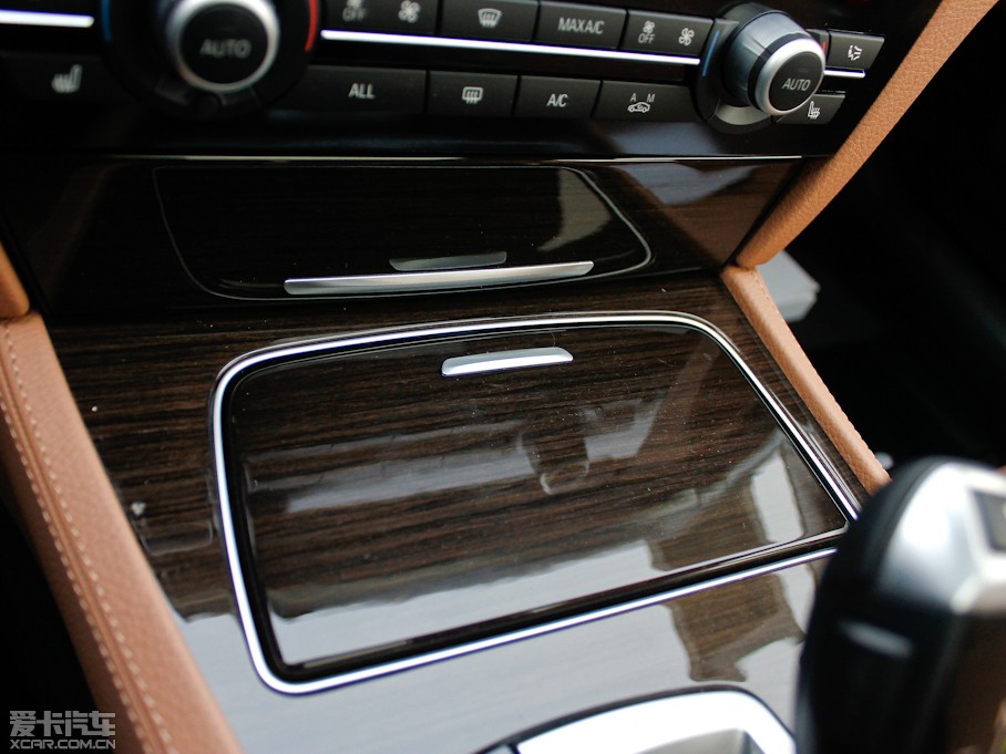 2013��R7ϵ 730Li �I����