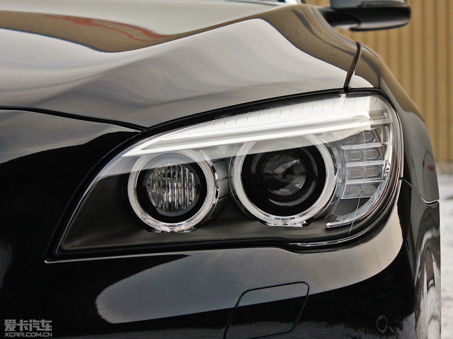 2013R7ϵ 740Li xDrive