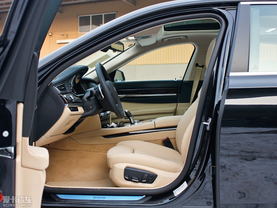 2013R7ϵ 740Li xDrive