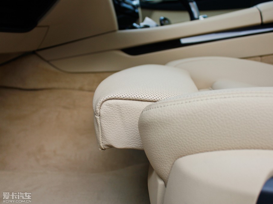 2013R7ϵ 740Li xDrive