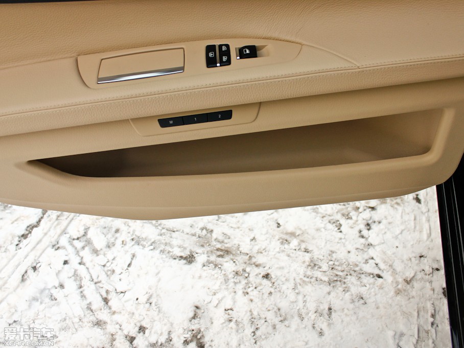 2013R7ϵ 740Li xDrive