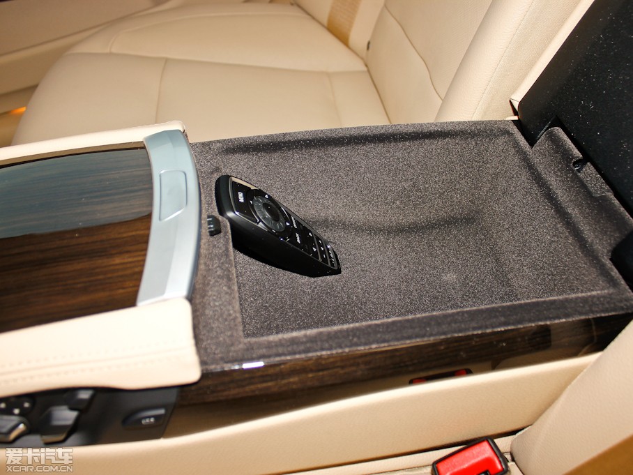 2013R7ϵ 740Li xDrive