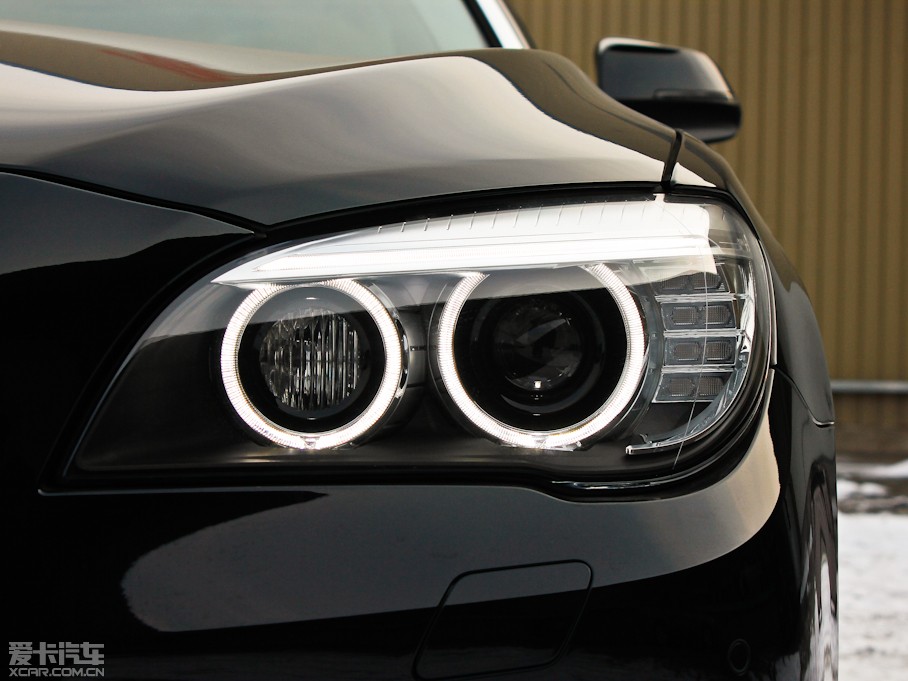 2013R7ϵ 740Li xDrive