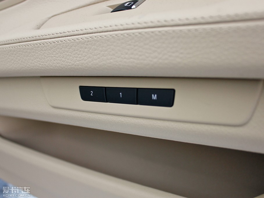 2013R7ϵ 740Li xDrive