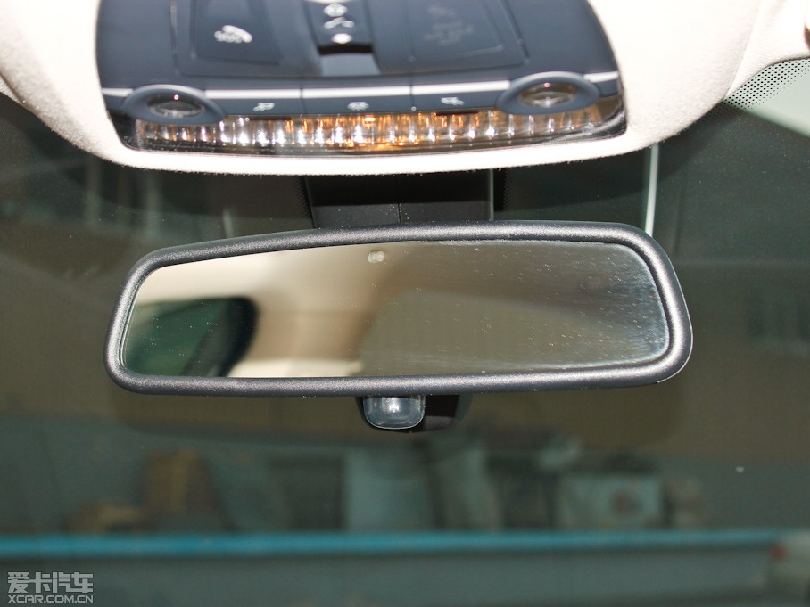 2013R7ϵ 740Li xDrive