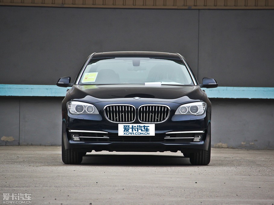 20137ϵ 740Li 