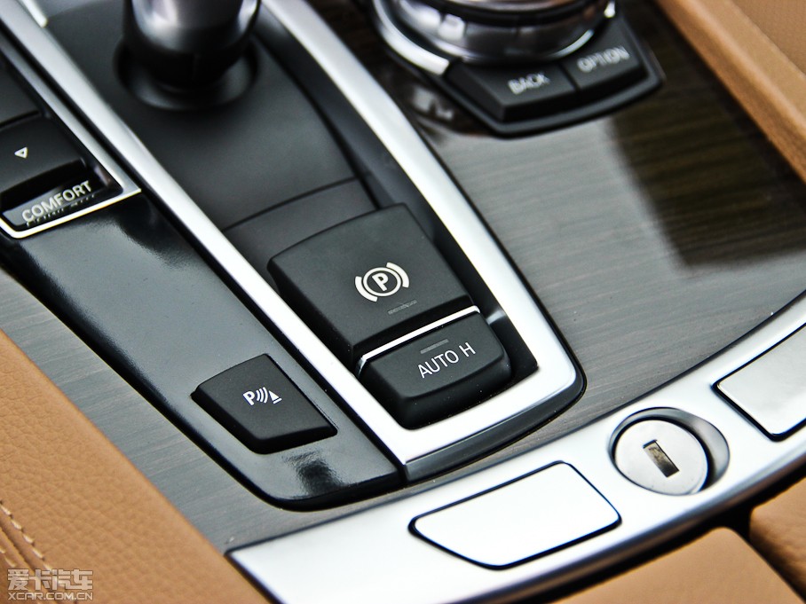 2013R7ϵ 740Li I(lng)