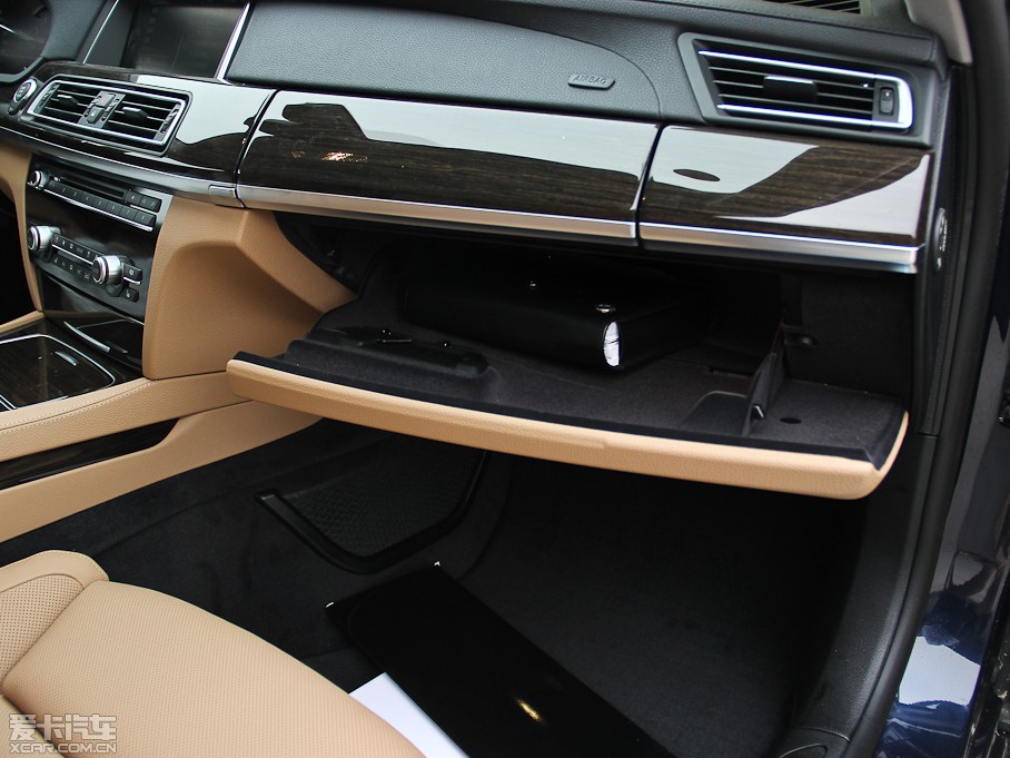 2013R7ϵ 740Li I(lng)