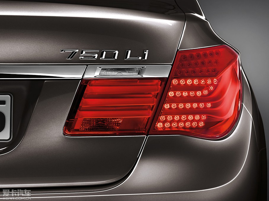 2013R7ϵ 750Li xDrive