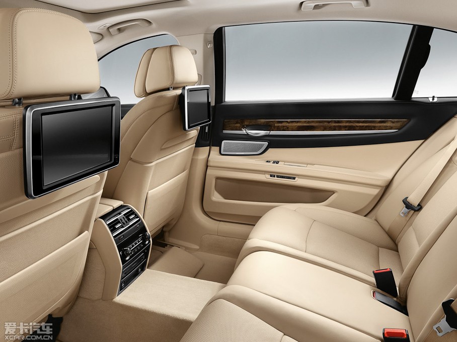 2013��R7ϵ 750Li xDrive