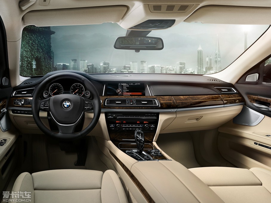 2013R7ϵ 750Li xDrive