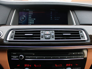 2013款730Li 领先型 空调出风口