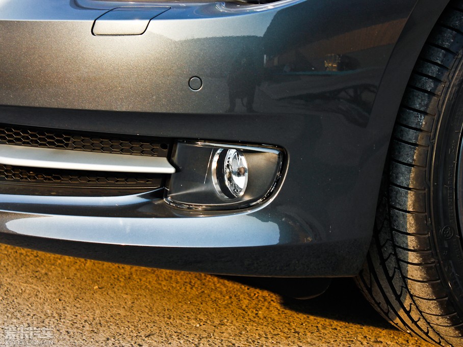 2011R3ϵpT 330i pTI܇