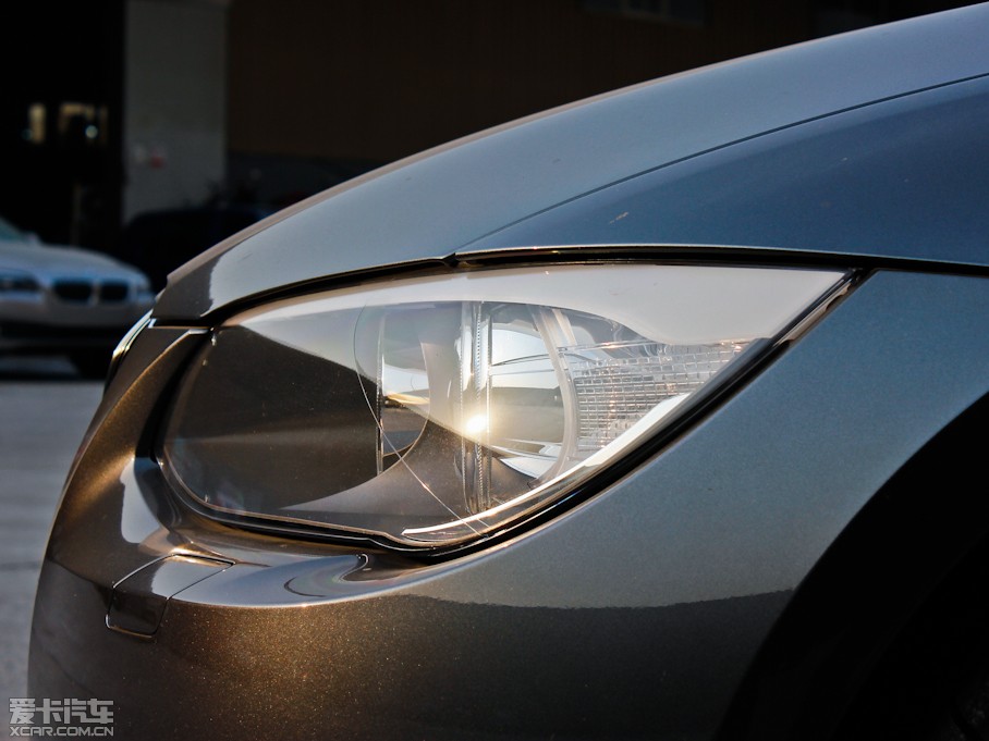 2011R3ϵpT 330i pTI܇