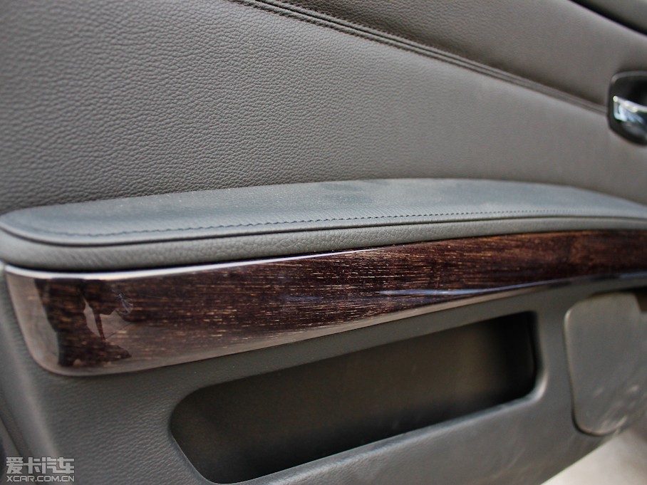 2011R3ϵpT 330i pTI܇