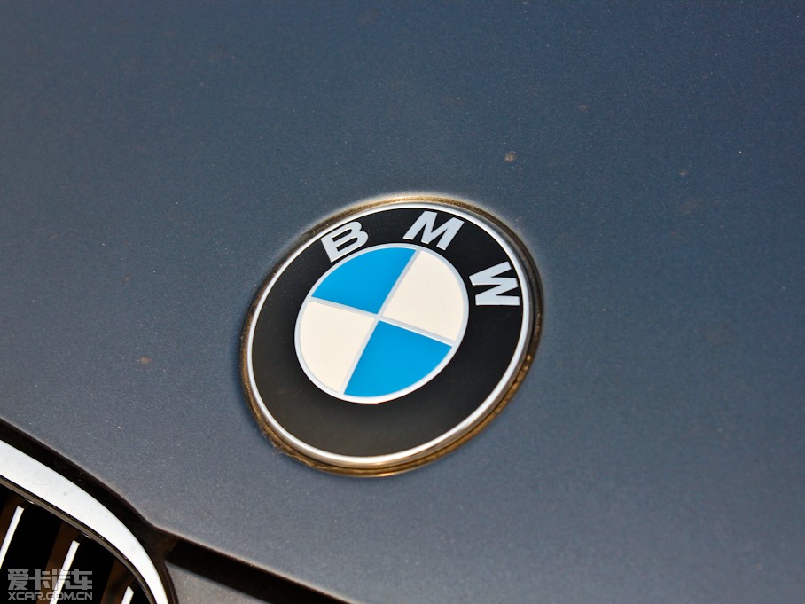 2011R3ϵpT 330i pTI܇