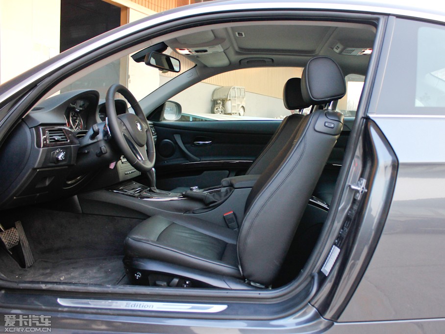 2011R3ϵpT 330i pTI܇