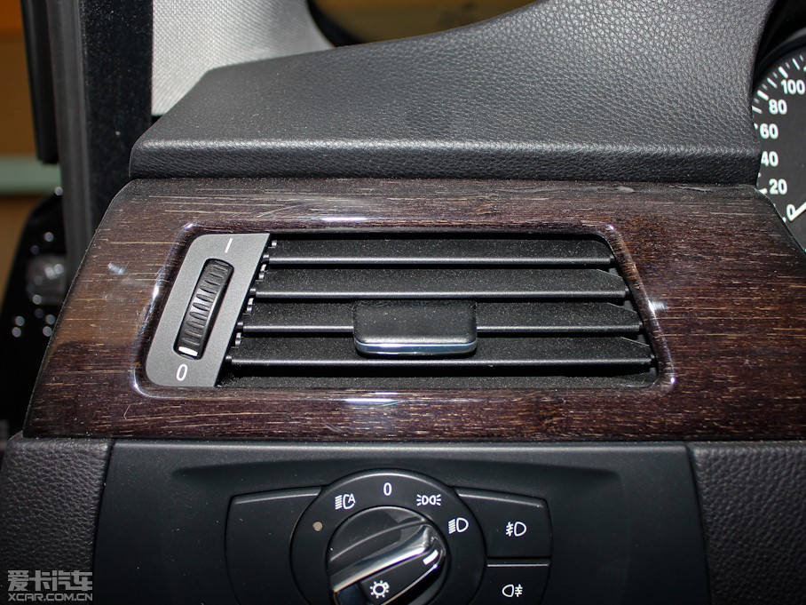 2011R3ϵpT 330i pTI܇