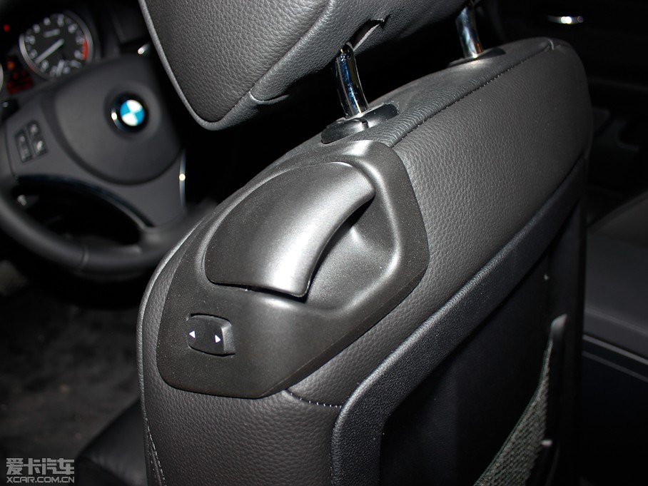 2011R3ϵpT 330i pTI܇