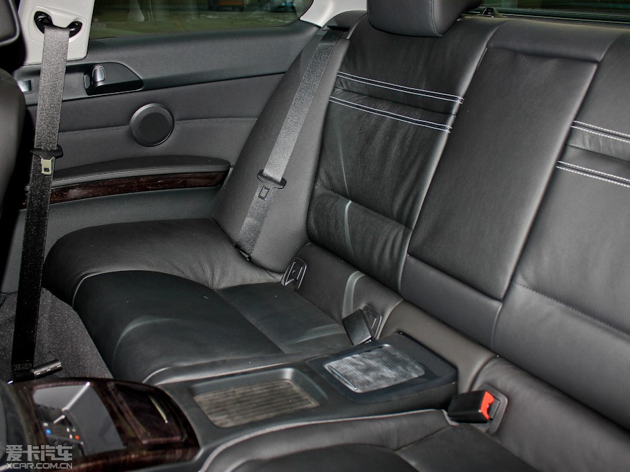 2011R3ϵpT 330i pTI܇