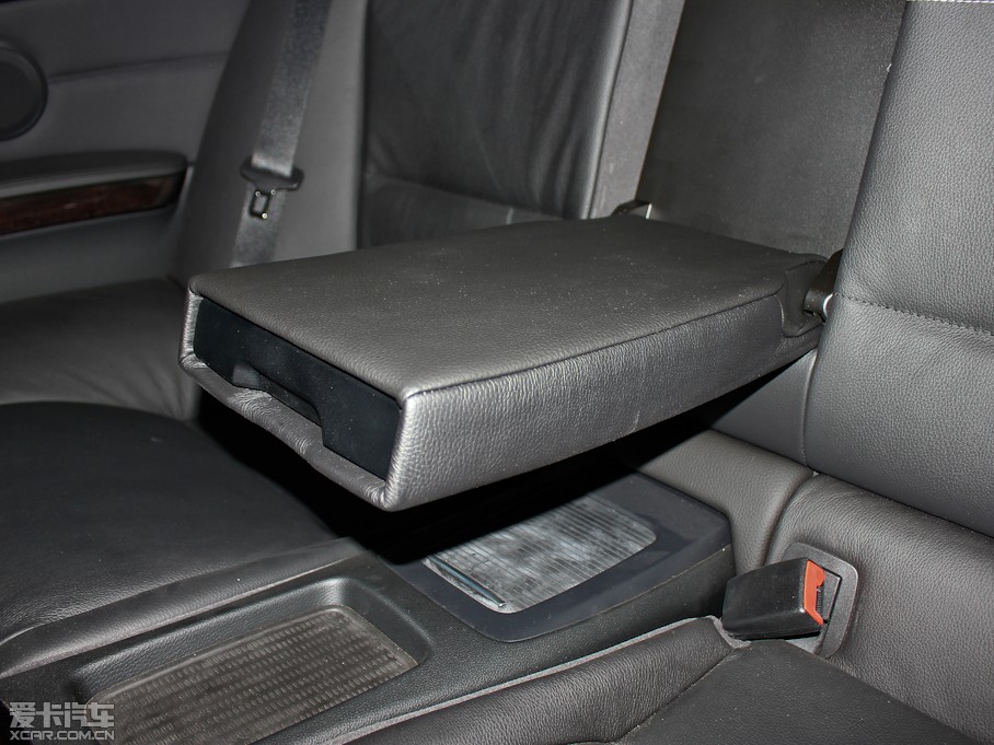 2011R3ϵpT 330i pTI܇