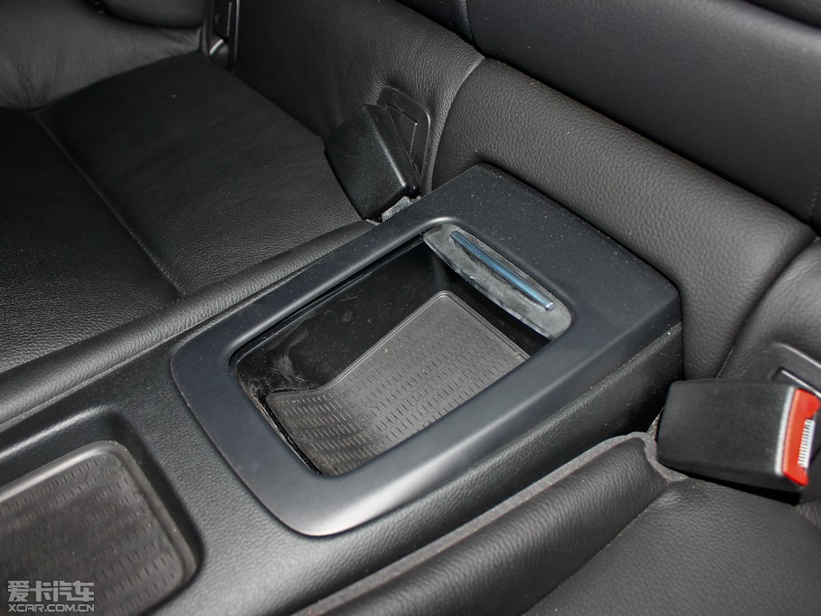 2011R3ϵpT 330i pTI܇