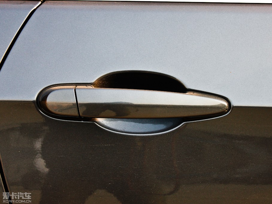 2011R3ϵpT 330i pTI܇