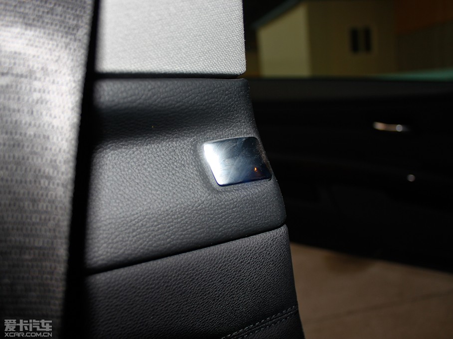 2011R3ϵpT 330i pTI܇