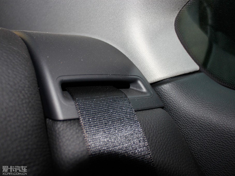 2011R3ϵpT 330i pTI܇