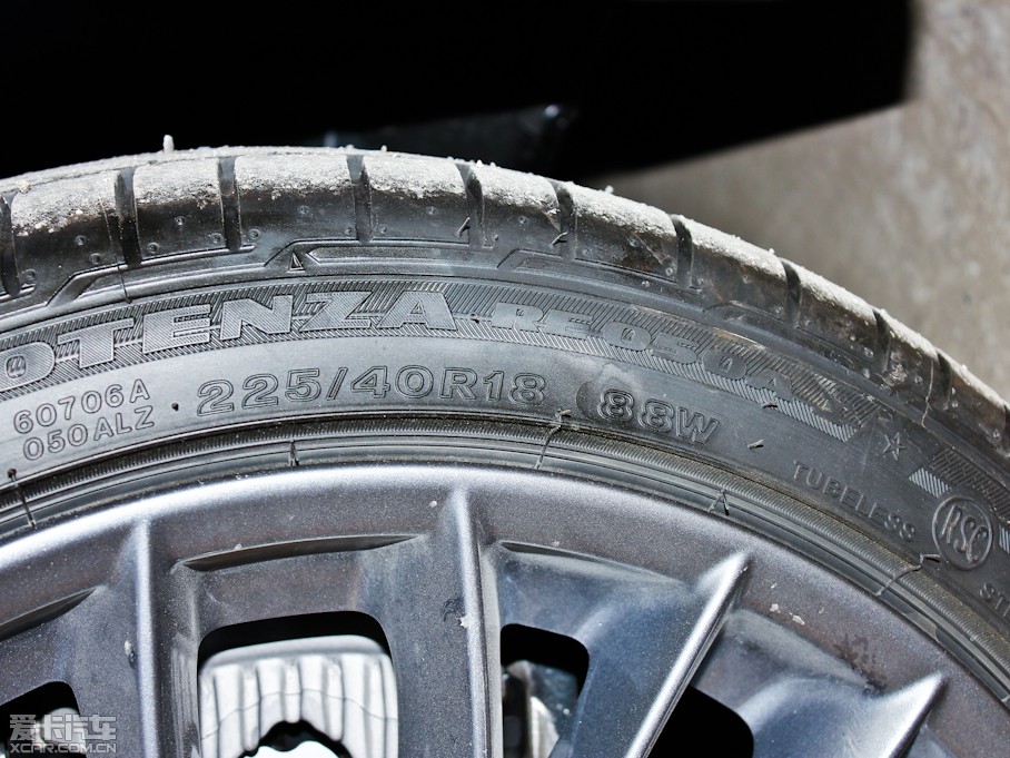 2011R3ϵpT 330i pTI܇