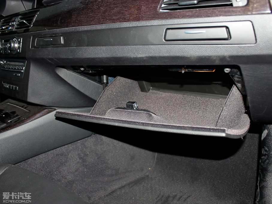 2011R3ϵpT 330i pTI܇