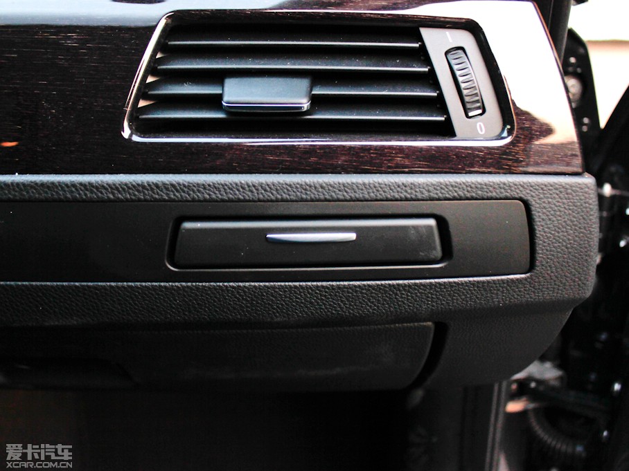 2011R3ϵpT 330i pTI܇