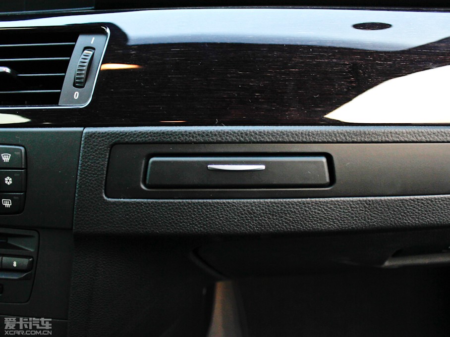 2011R3ϵpT 330i pTI܇