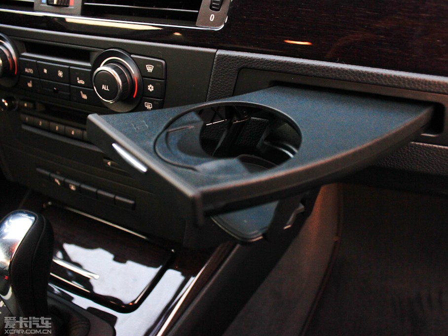 2011R3ϵpT 330i pTI܇