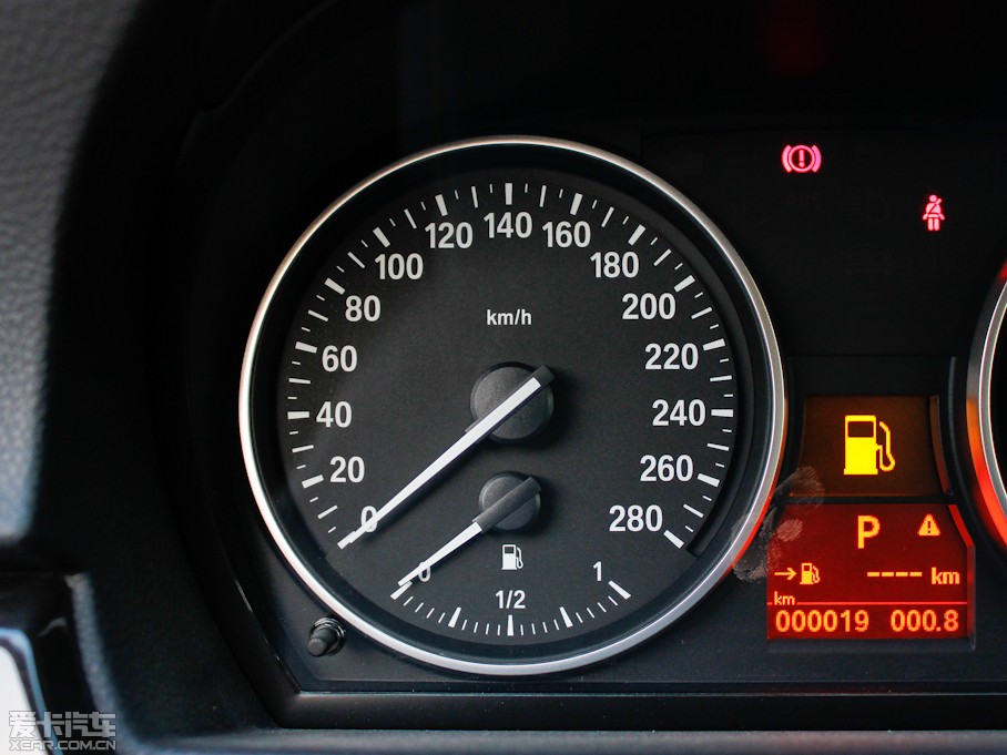 2011R3ϵpT 330i pTI܇